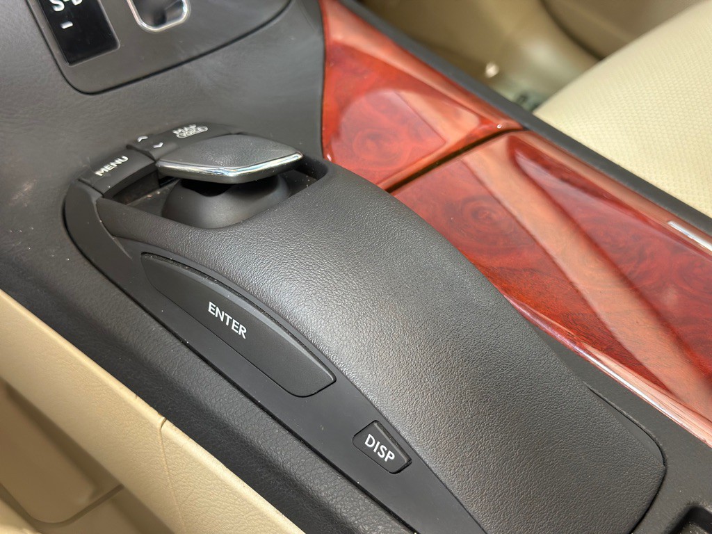 2012 Lexus RX Image 23
