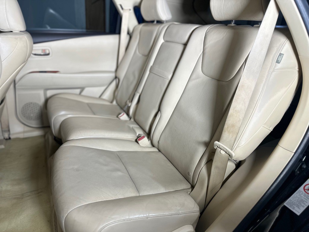 2012 Lexus RX Image 32