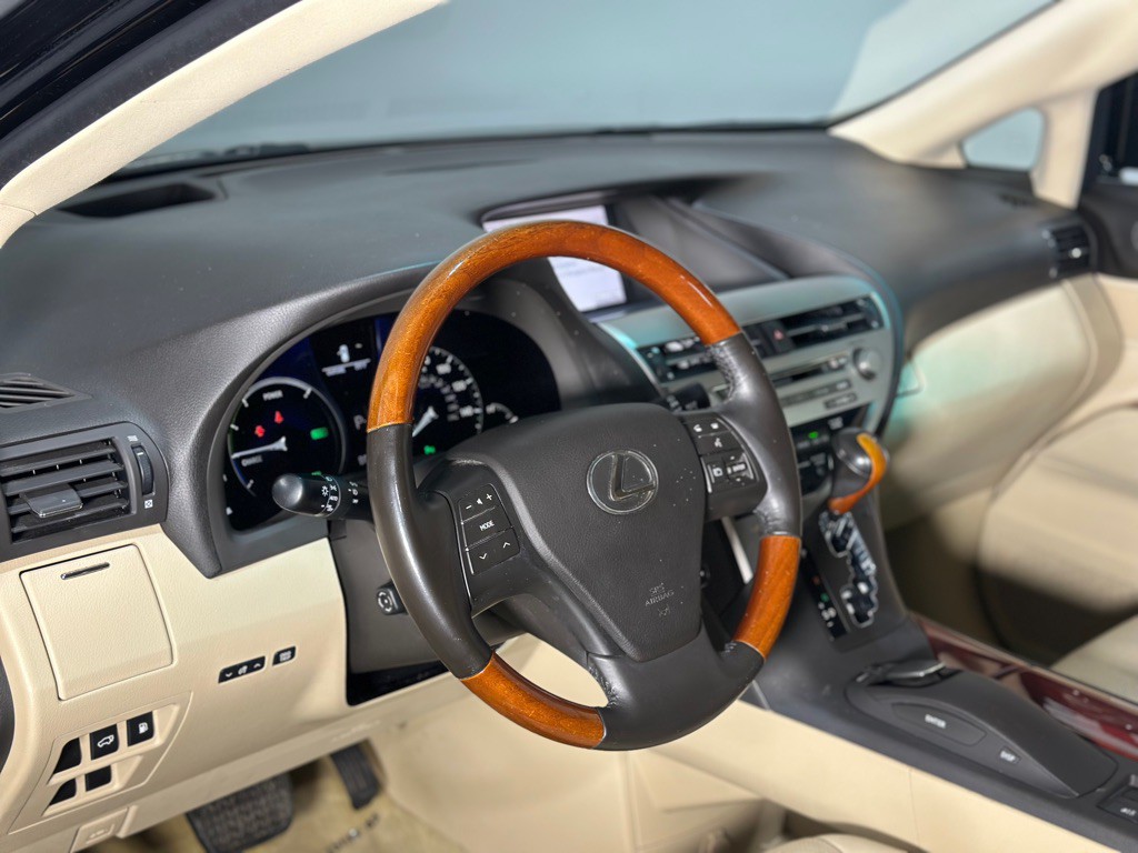 2012 Lexus RX Image 33