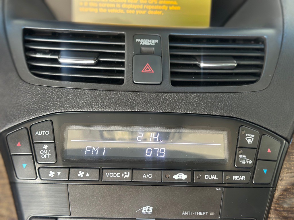 2011 Acura MDX Image 18