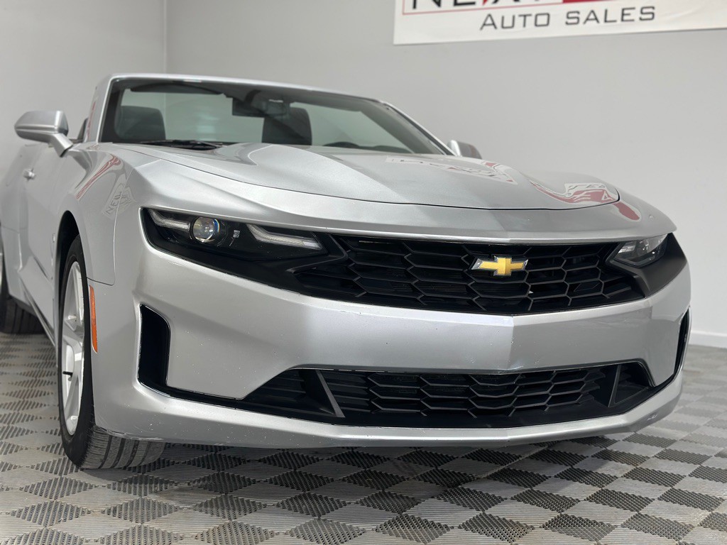 2019 Chevrolet Camaro Image 3