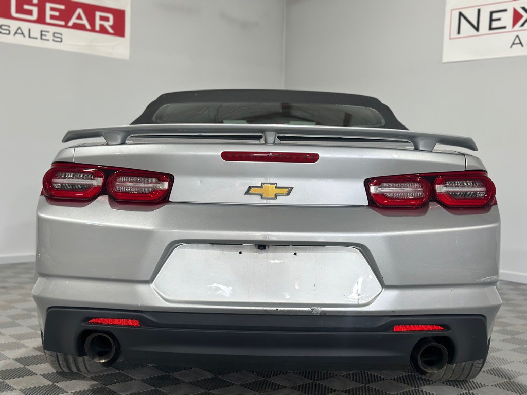 2019 Chevrolet Camaro Image 9
