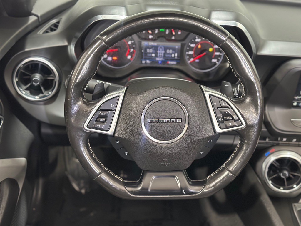 2019 Chevrolet Camaro Image 14