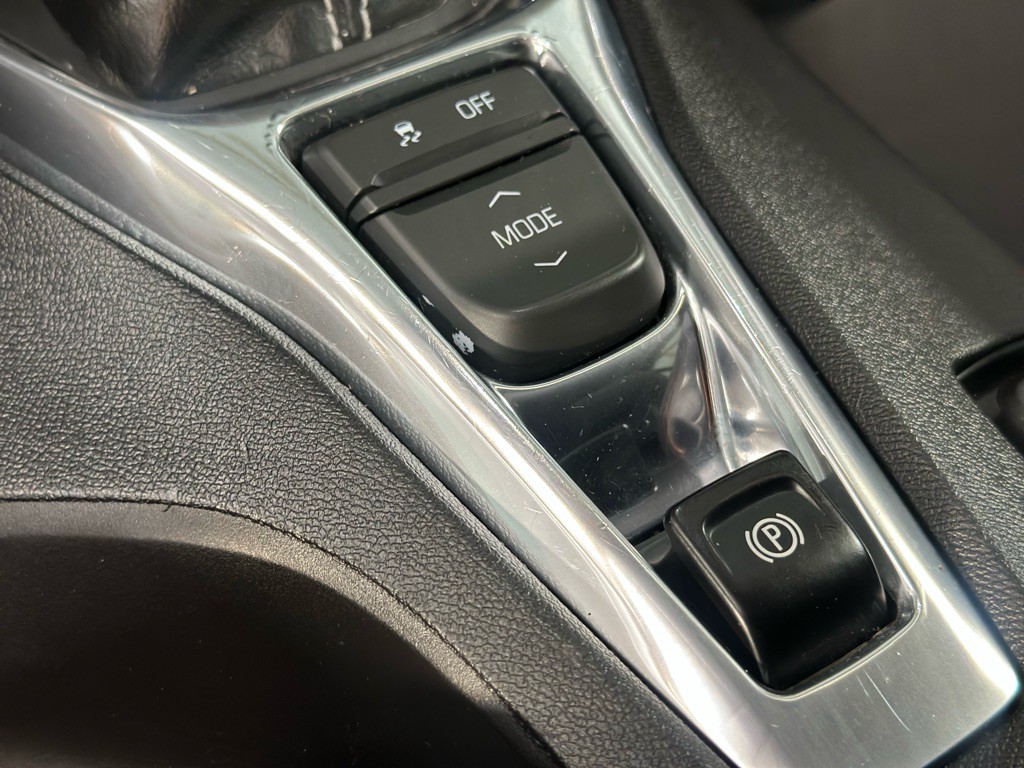 2019 Chevrolet Camaro Image 19