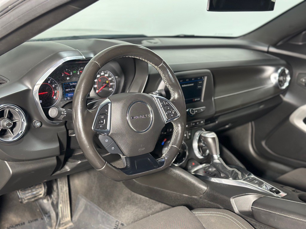 2019 Chevrolet Camaro Image 26