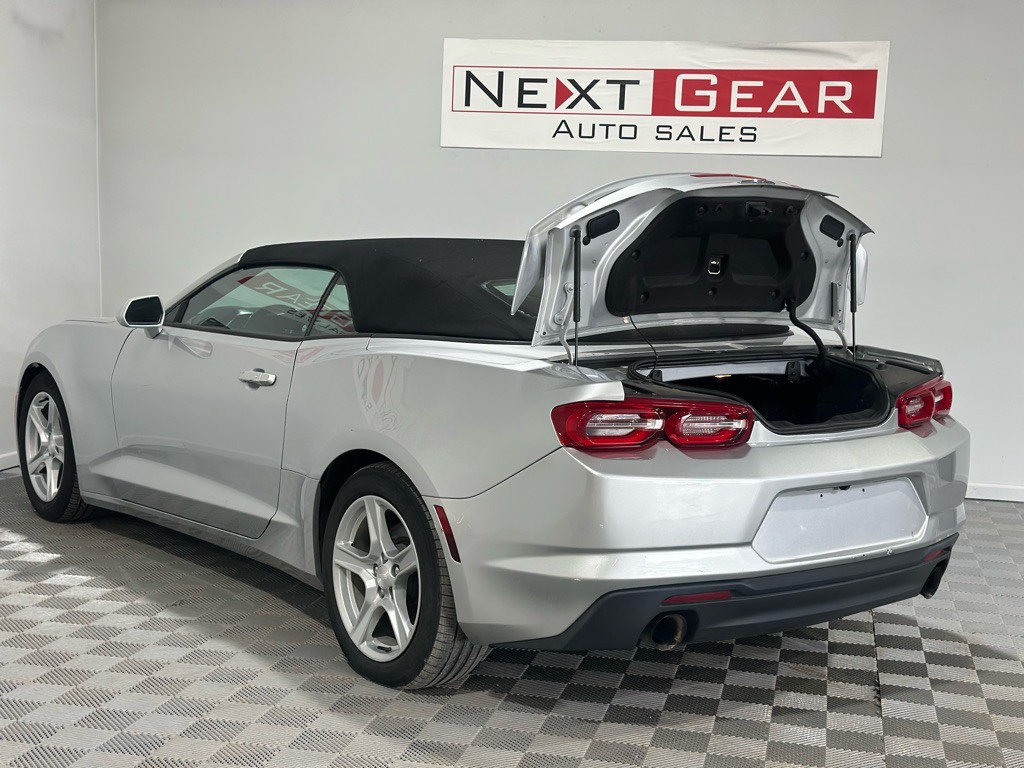 2019 Chevrolet Camaro Image 31