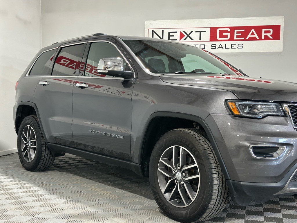 2018 Jeep Grand Cherokee Image 2