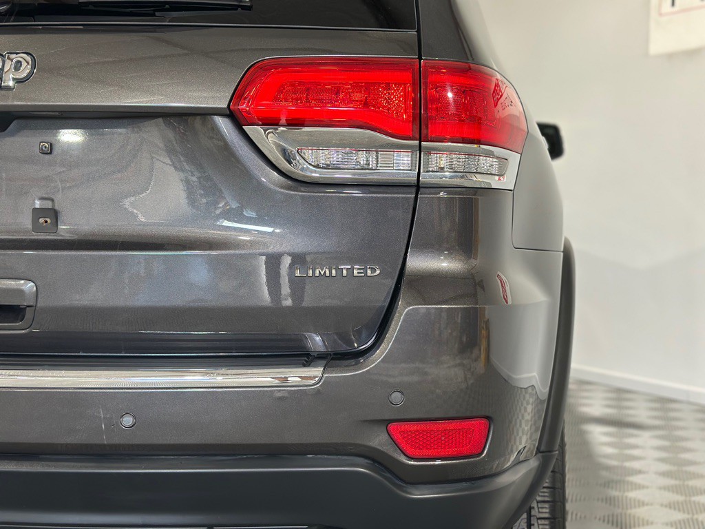 2018 Jeep Grand Cherokee Image 8