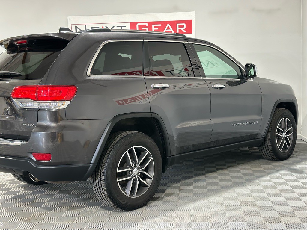 2018 Jeep Grand Cherokee Image 9
