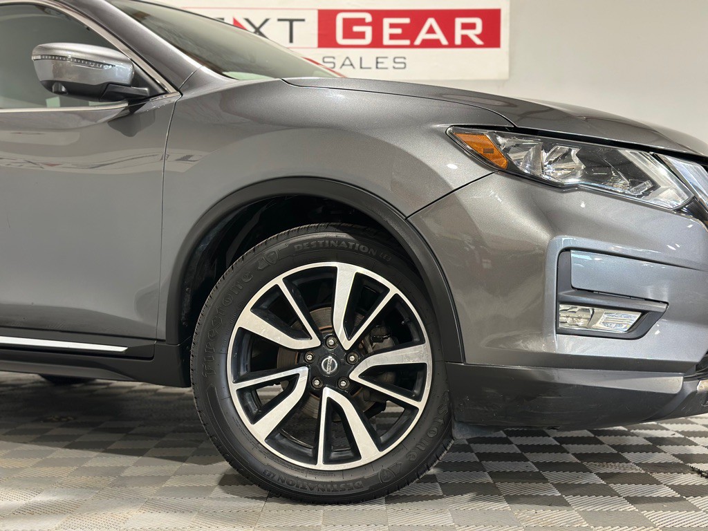 2019 Nissan Rogue Image 4