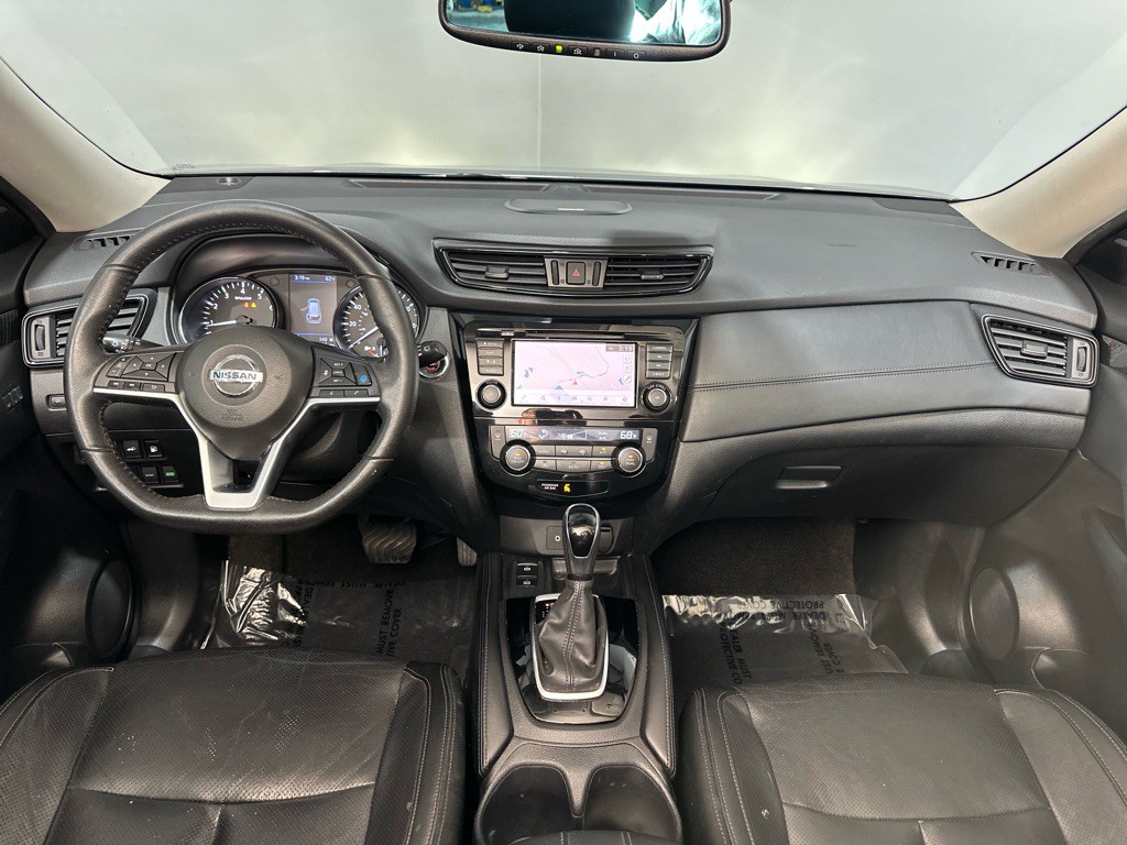 2019 Nissan Rogue Image 13