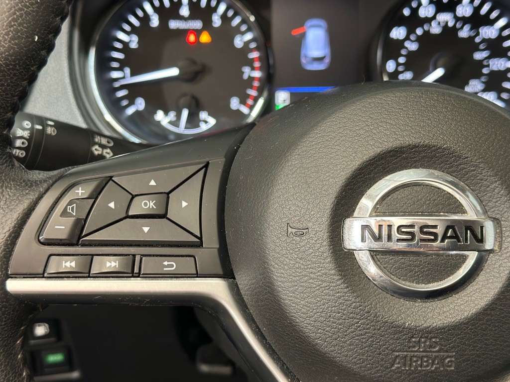 2019 Nissan Rogue Image 35