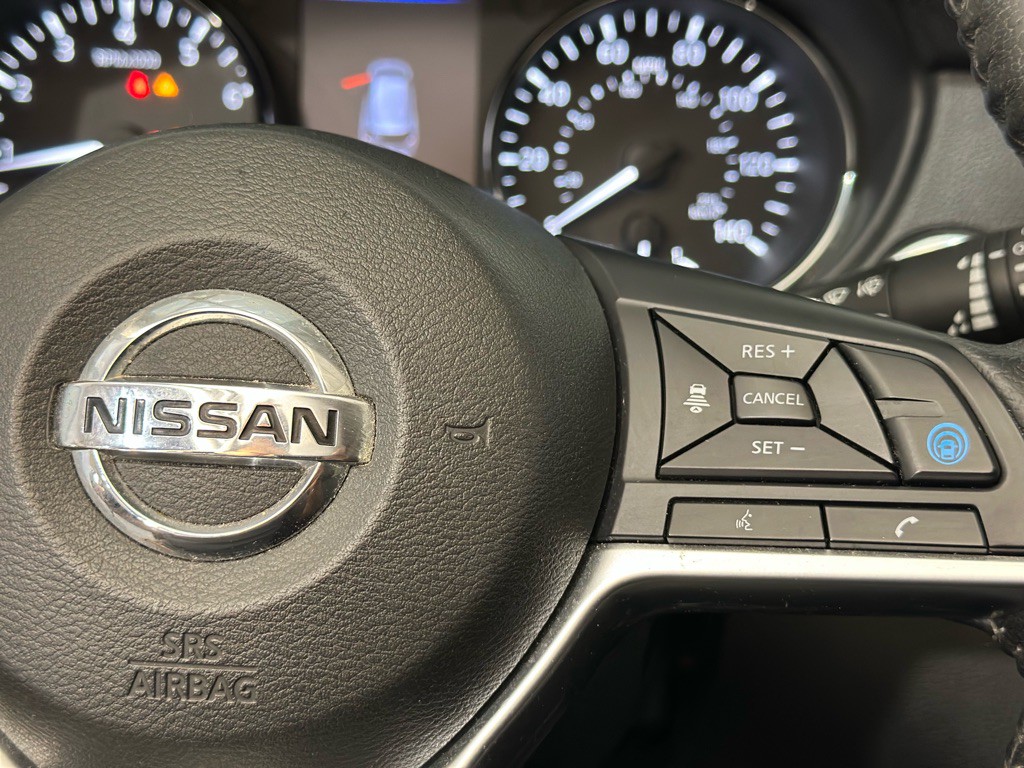 2019 Nissan Rogue Image 36