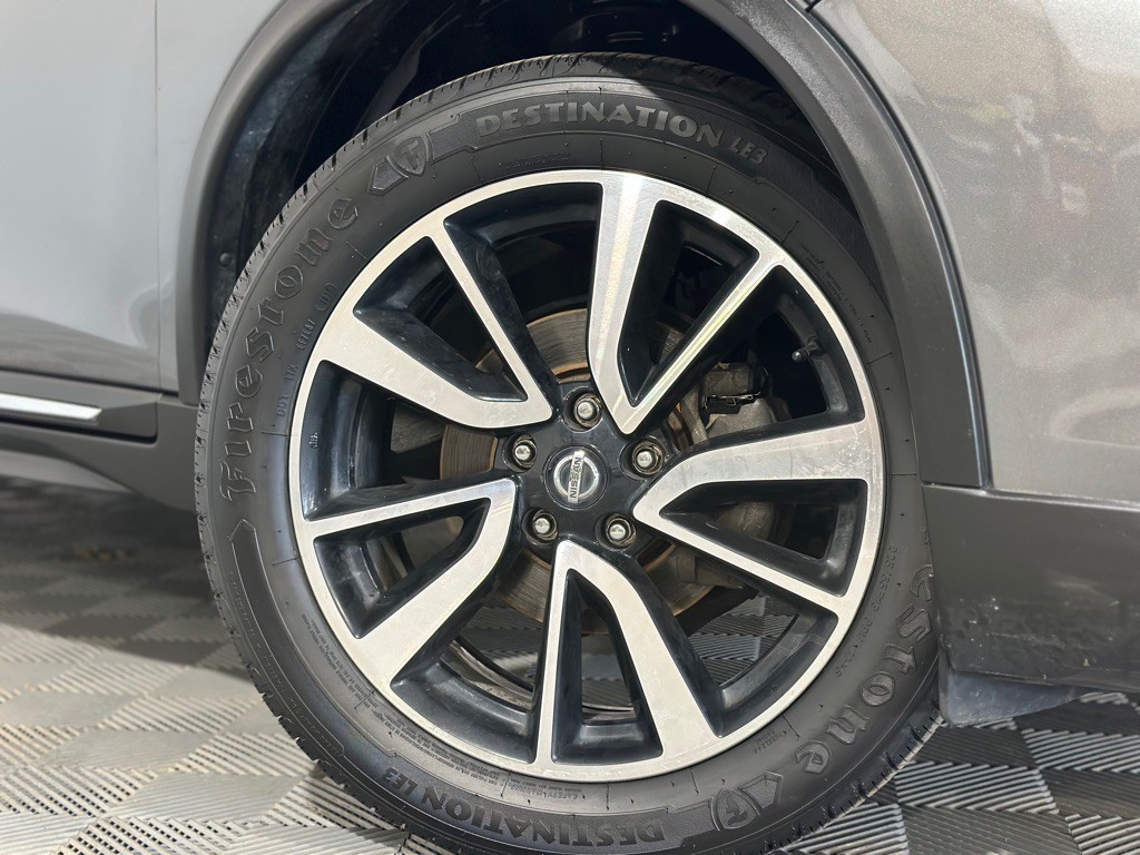 2019 Nissan Rogue Image 47