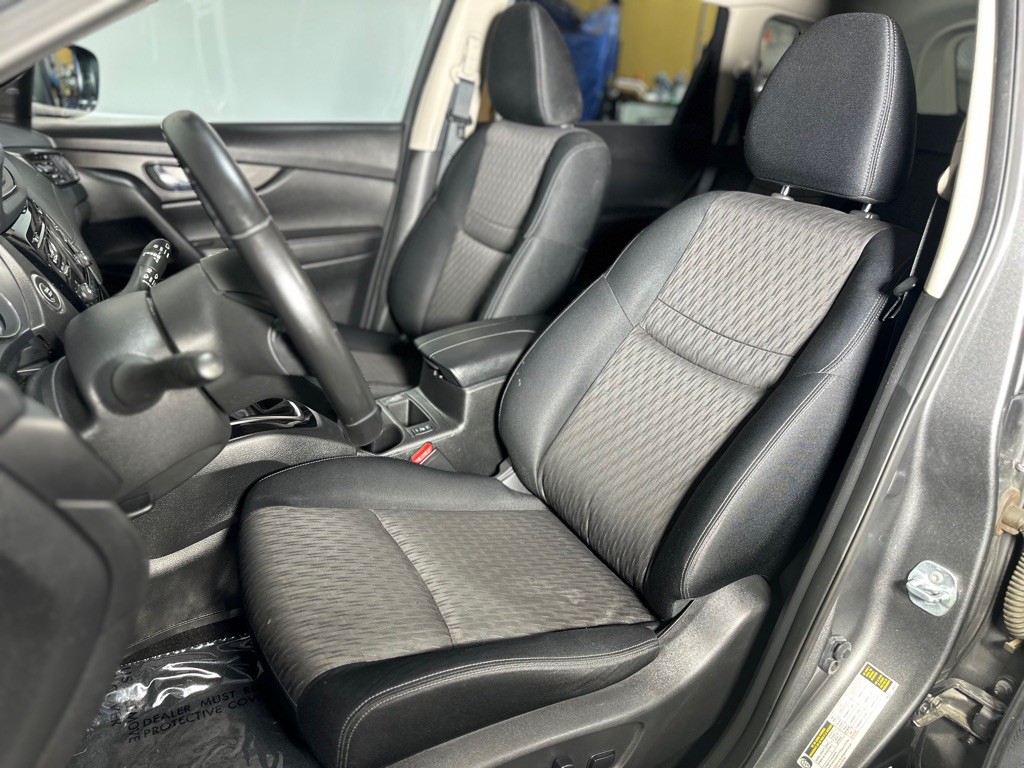 2017 Nissan Rogue Image 27