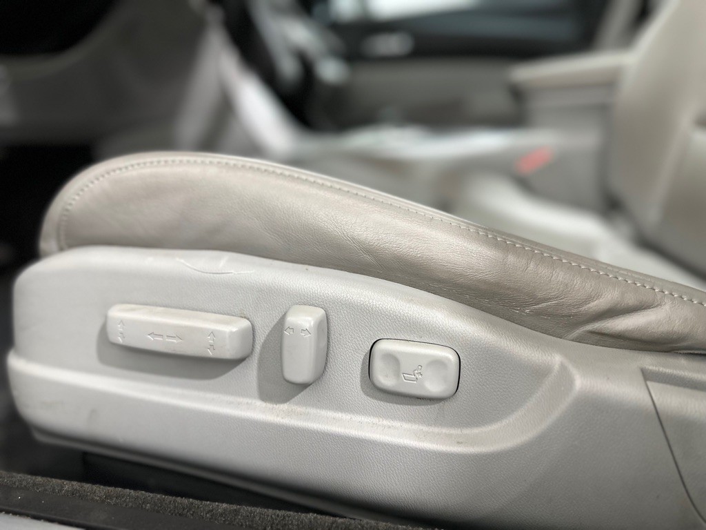 2015 Acura TL Image 28