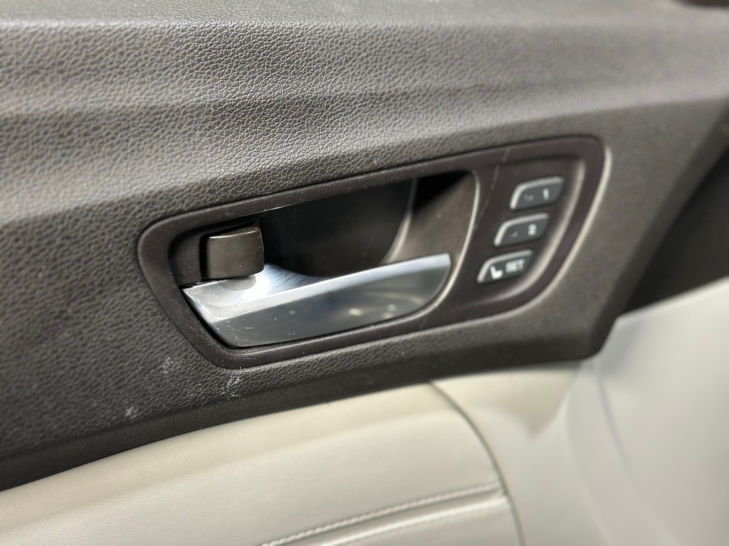 2015 Acura TL Image 38