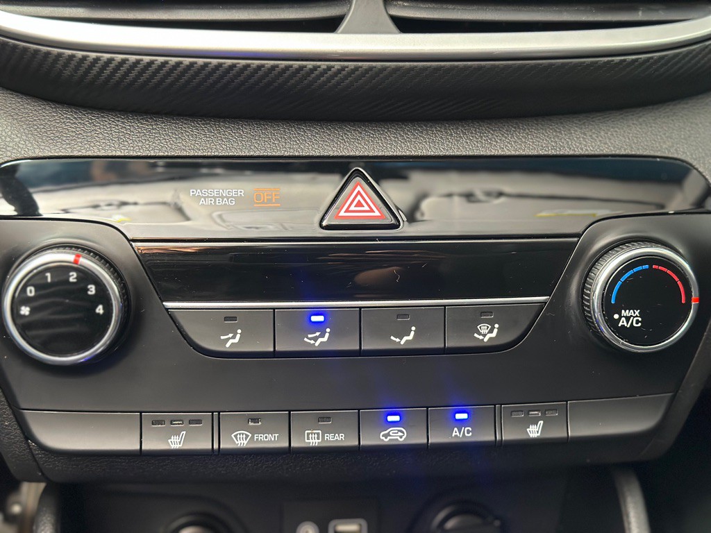 2019 Hyundai Tucson Image 17
