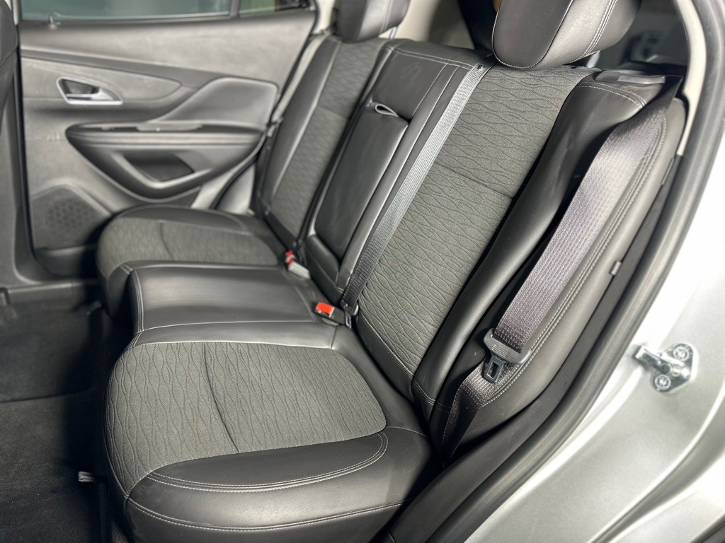 2015 Buick Enclave Image 24
