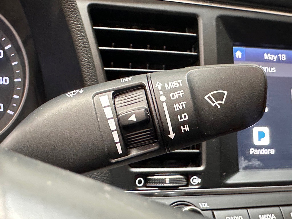 2018 Hyundai Elantra Image 29