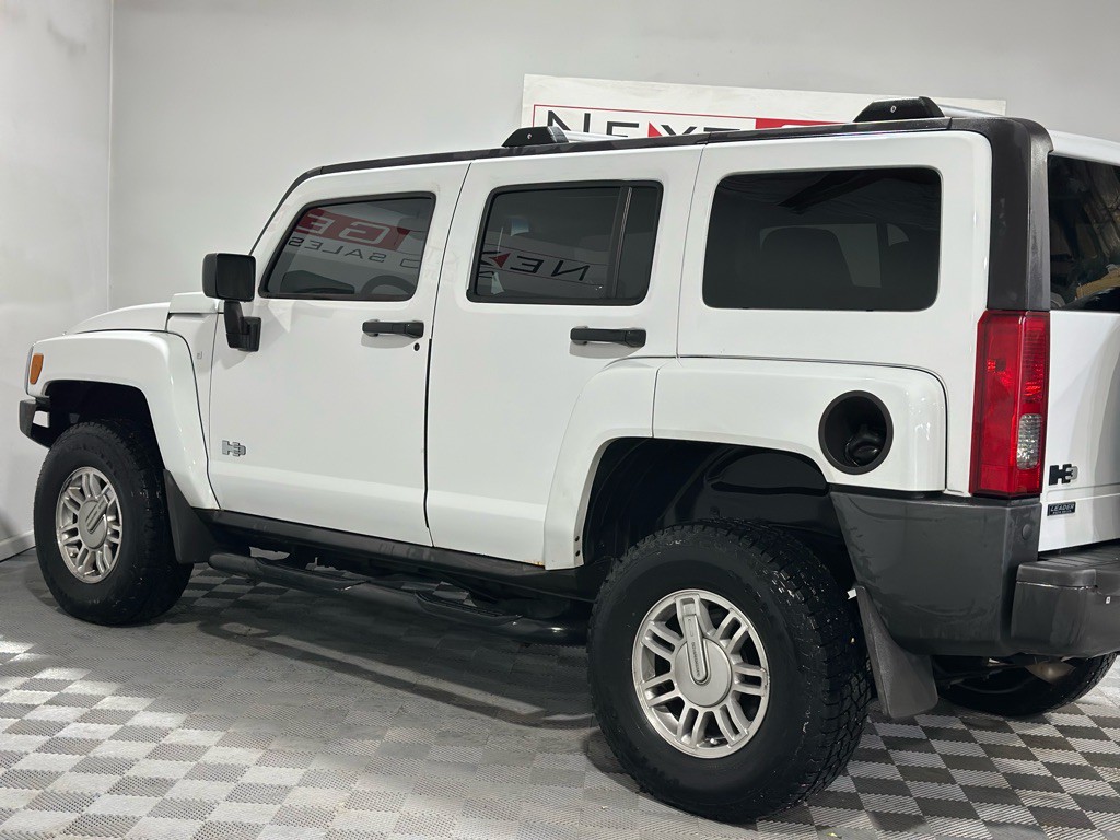 2006 HUMMER H3 Image 6