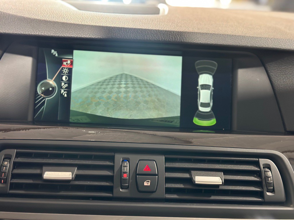 2013 BMW 5 Series Image 20