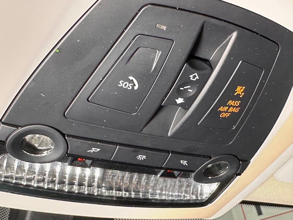 2013 BMW 5 Series Image 38