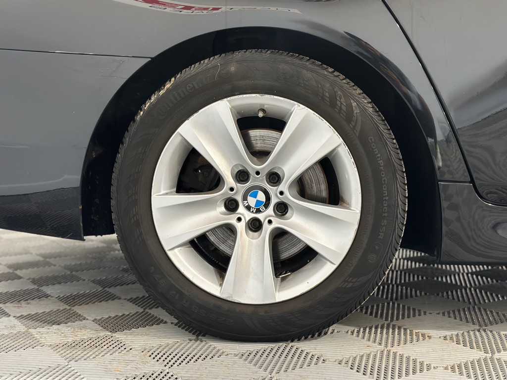 2013 BMW 5 Series Image 47