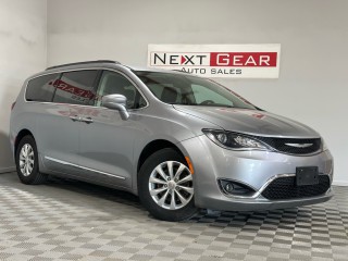 Image for 2017 Chrysler Pacifica Touring L ID: 7406303