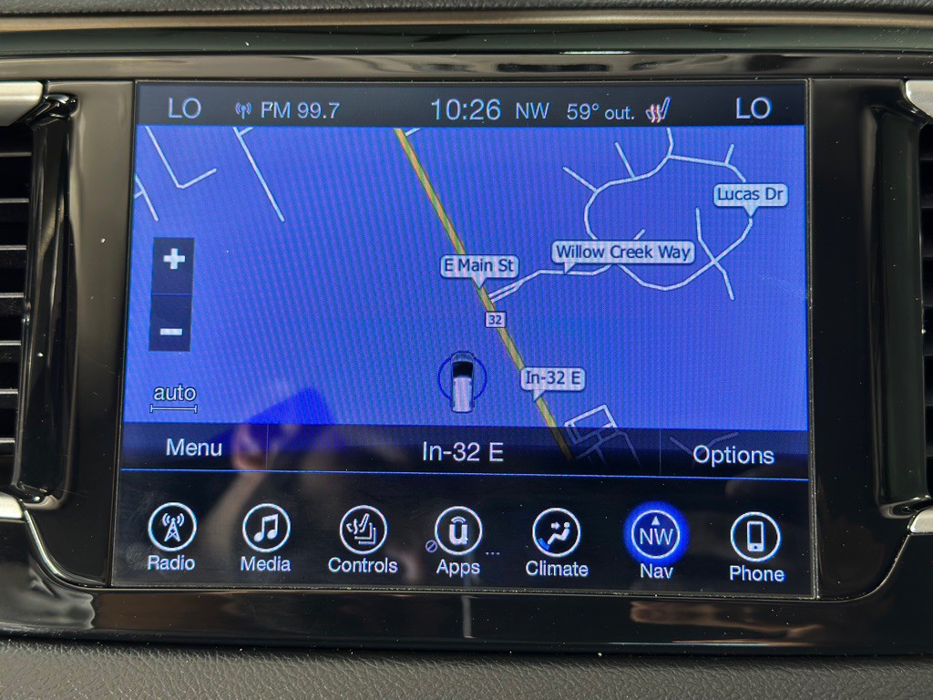 2017 Chrysler Pacifica Image 15
