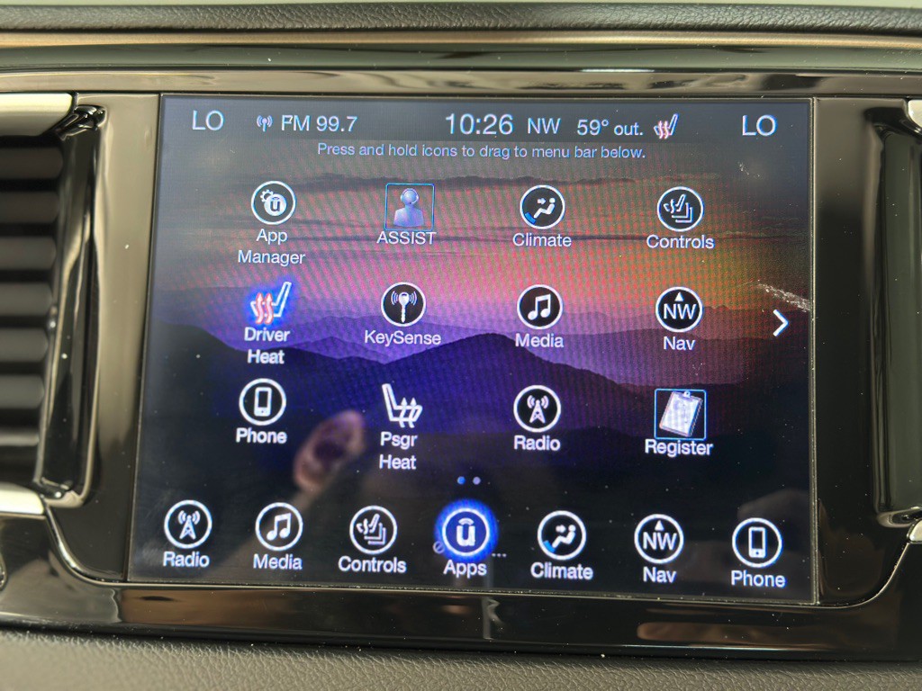 2017 Chrysler Pacifica Image 16