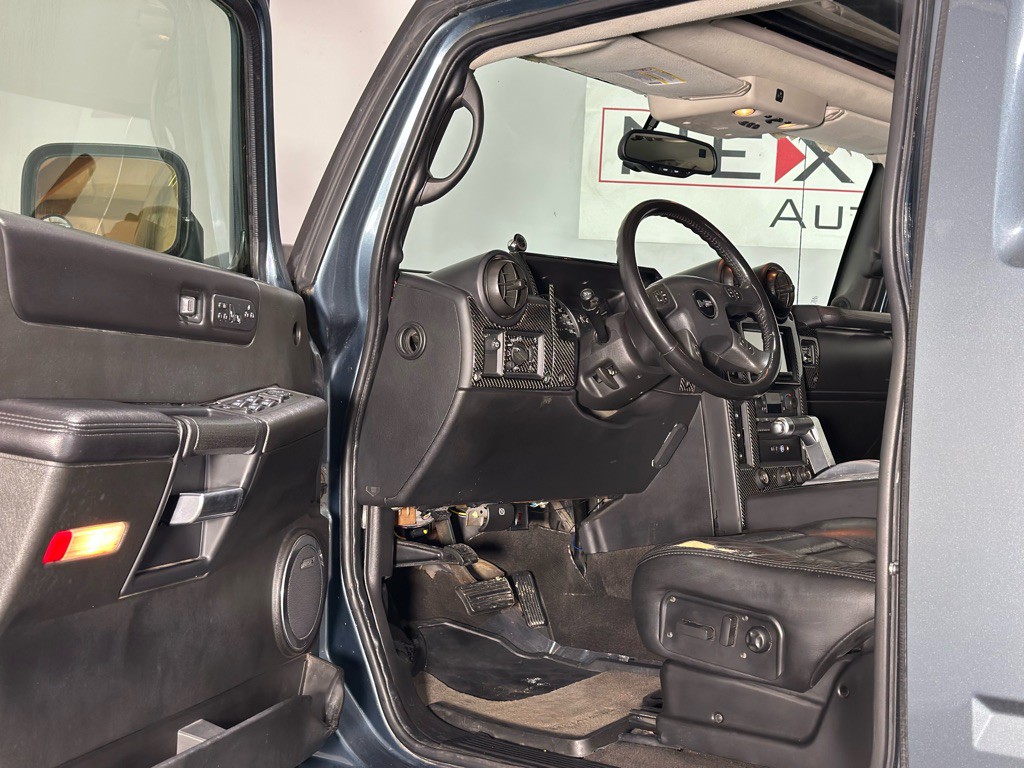 2006 HUMMER H2 Image 11