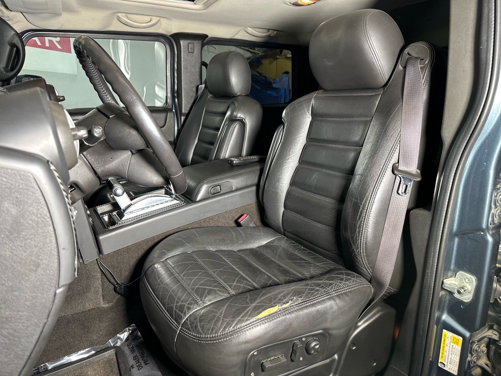 2006 HUMMER H2 Image 29