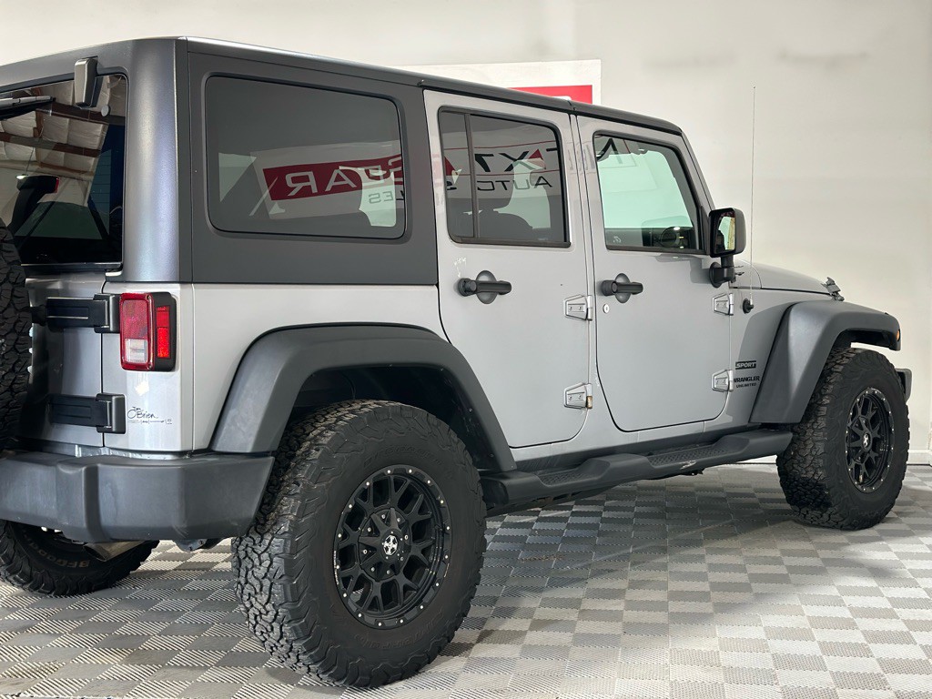 2017 Jeep Wrangler Unlimited Image 10