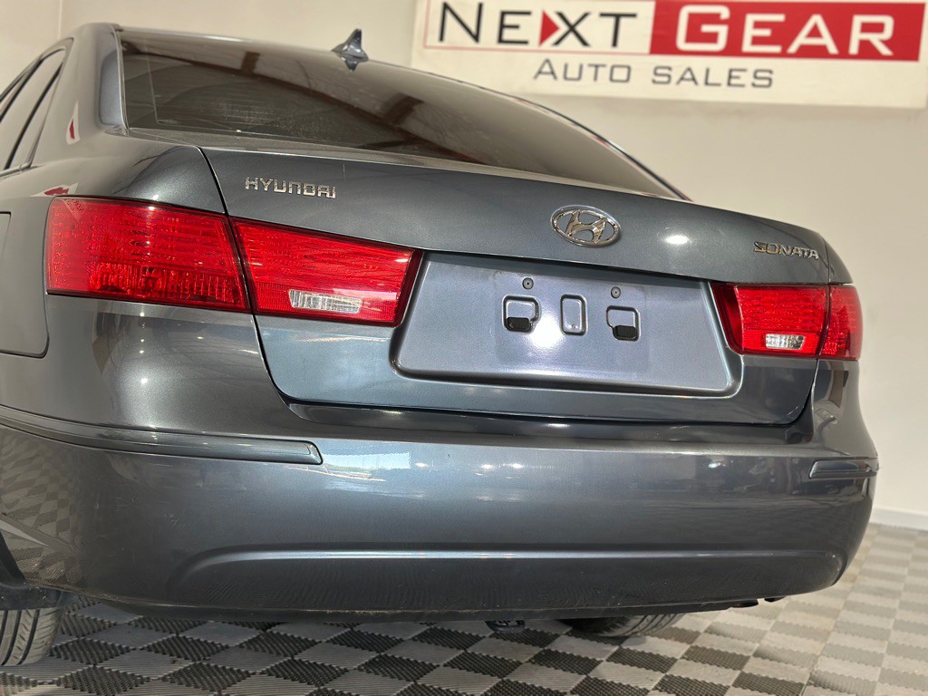 2009 Hyundai Sonata Image 7