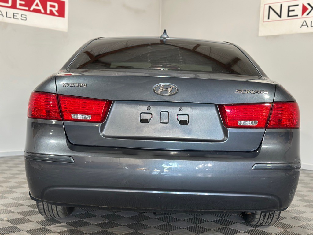 2009 Hyundai Sonata Image 8
