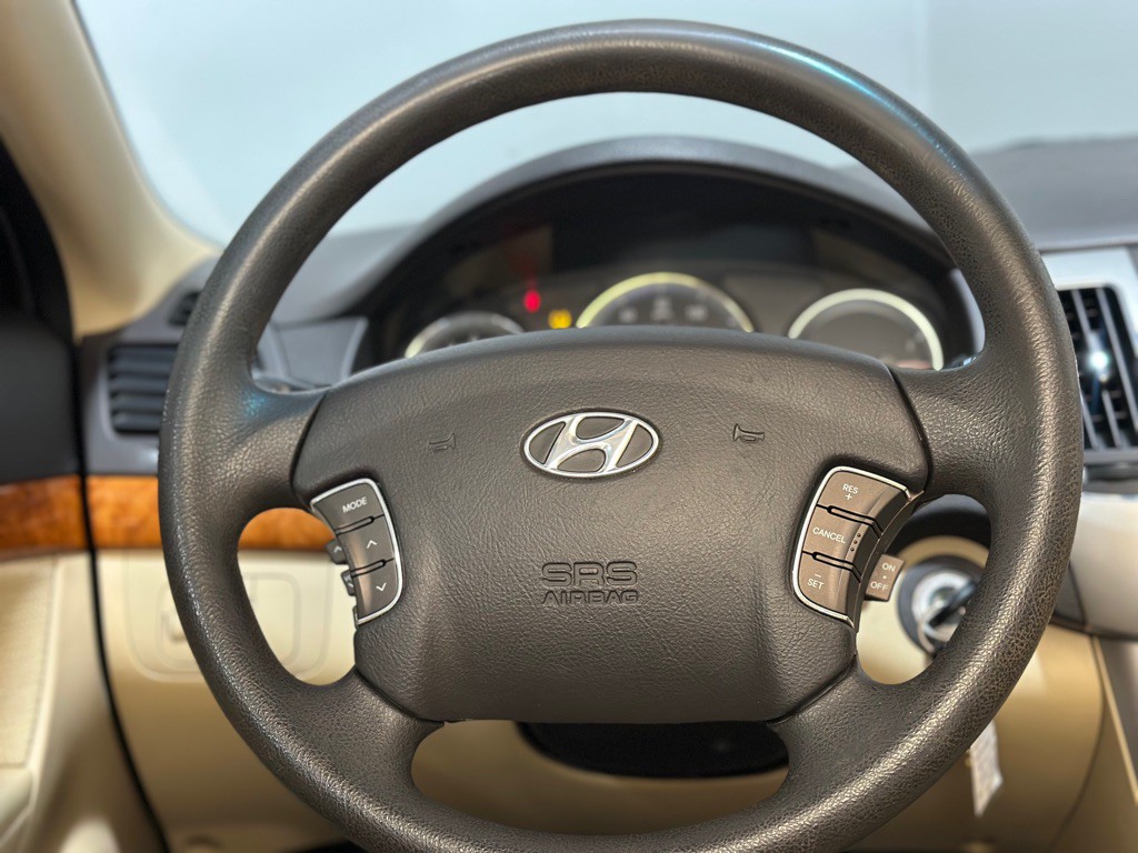 2009 Hyundai Sonata Image 14