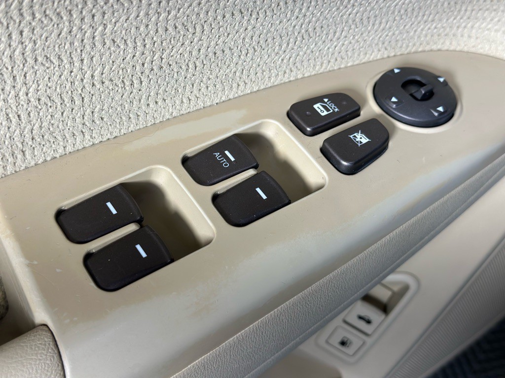2009 Hyundai Sonata Image 27