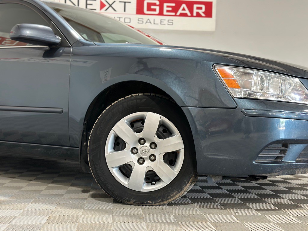 2009 Hyundai Sonata Image 34