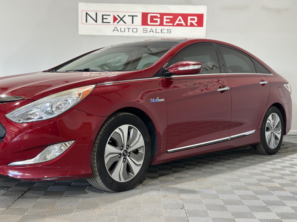 2015 Hyundai Sonata Image 6