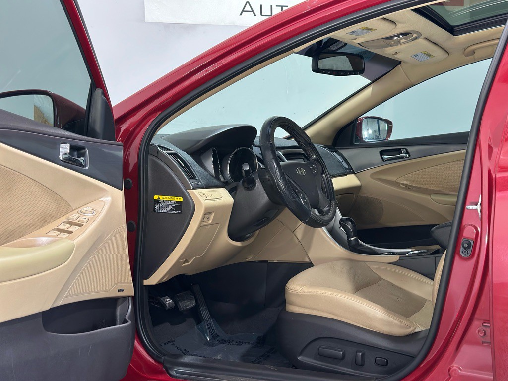 2015 Hyundai Sonata Image 12