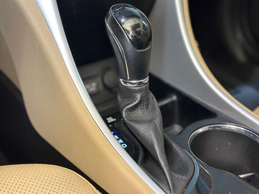 2015 Hyundai Sonata Image 21