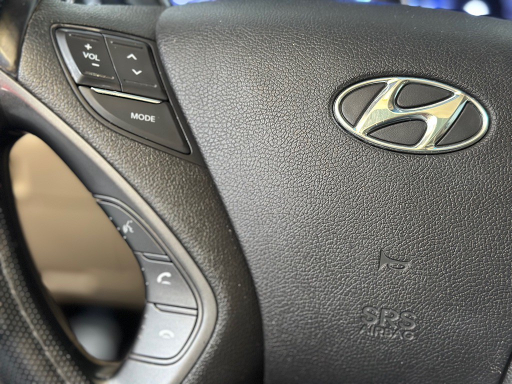 2015 Hyundai Sonata Image 30