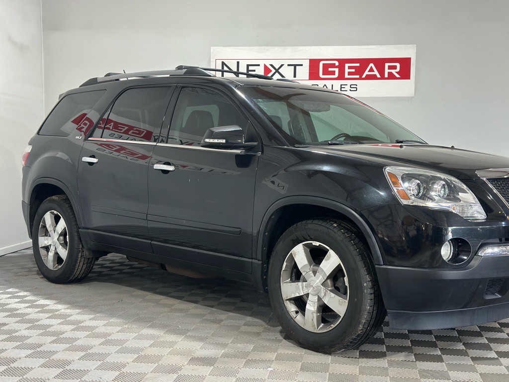 2012 GMC Acadia Image 2
