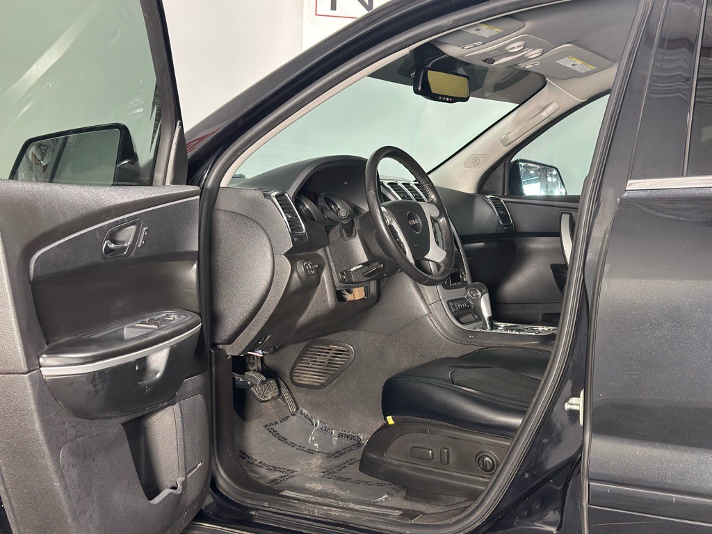 2012 GMC Acadia Image 10