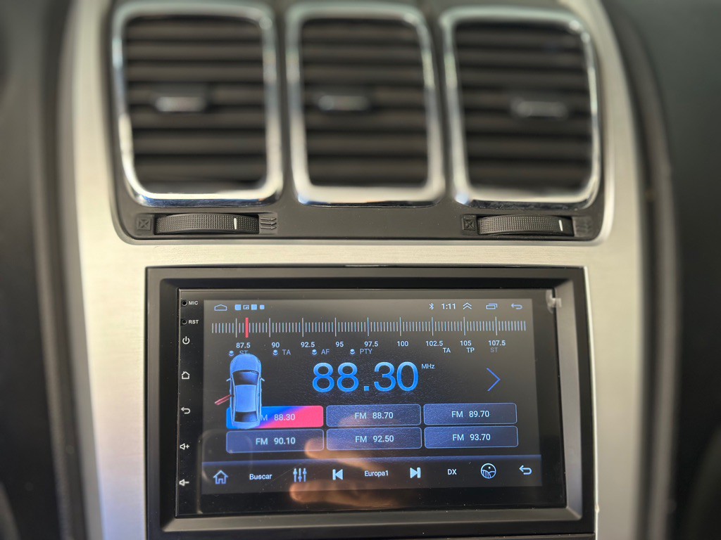 2012 GMC Acadia Image 16