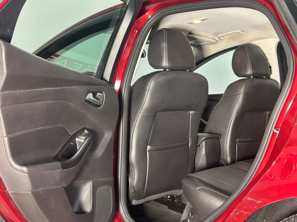2014 Ford Focus Image 12