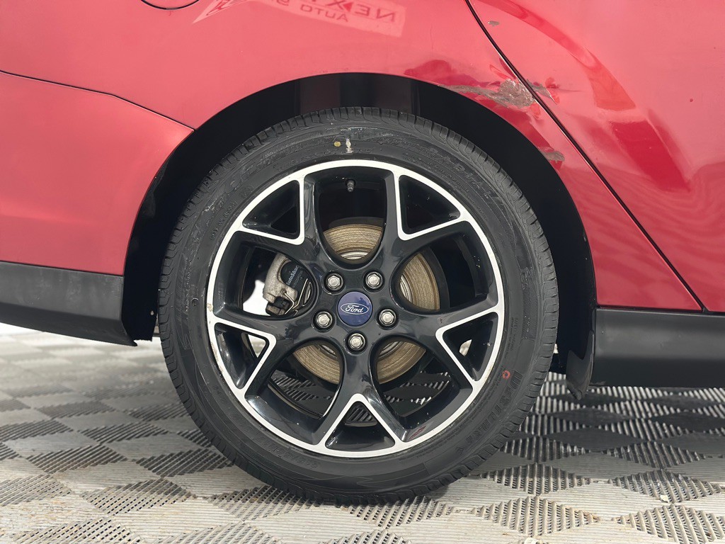 2014 Ford Focus Image 34