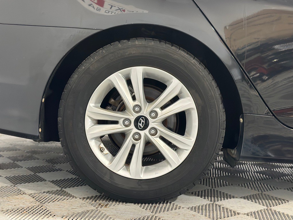 2014 Hyundai Sonata Image 35