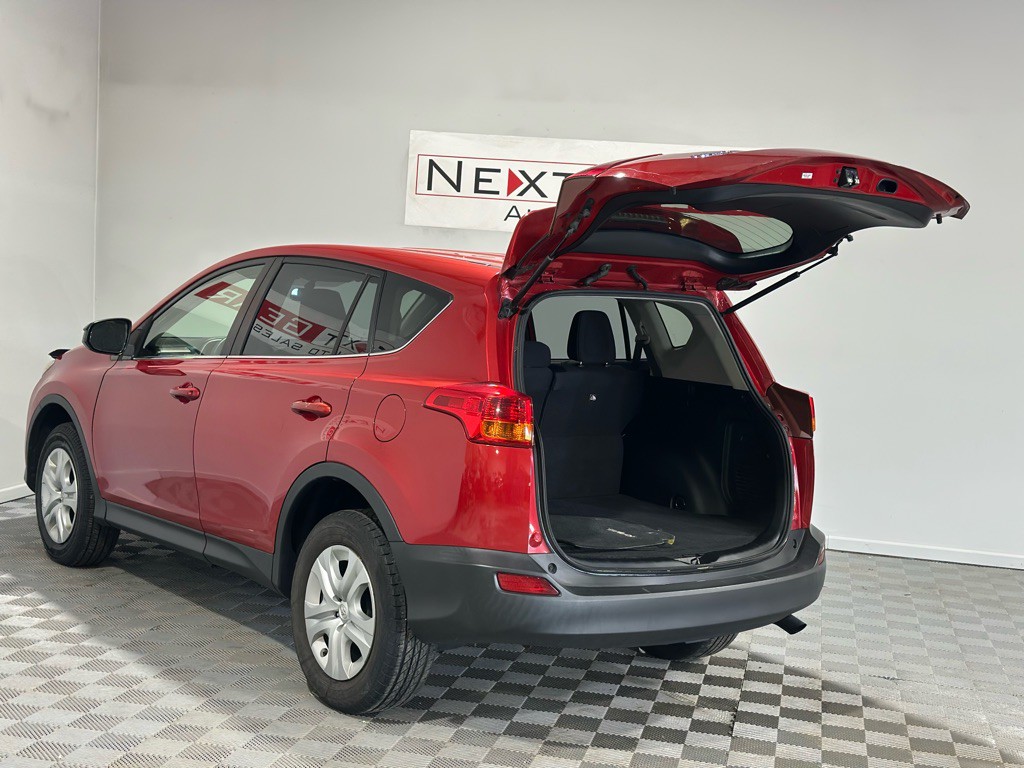 2014 Toyota Rav4 Image 32